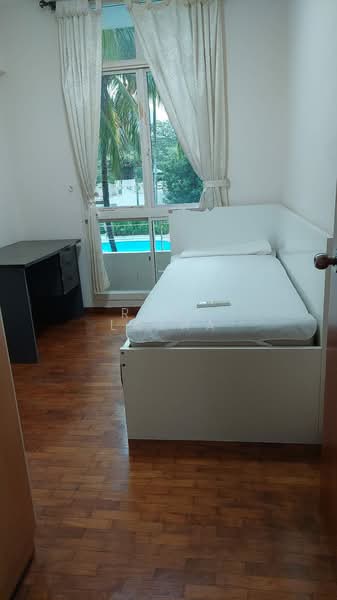 Lilydale, 550 Yishun Ave 6, 3 Bedrooms, 1,227 sqft, Condominium For Rent, by Rose Latha, 500208681 - Bedroom - PropertyGuru.com.sg