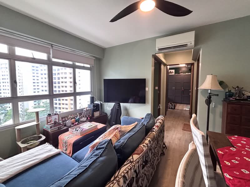 485 Segar Road, 485 Segar Road, 2 Bedrooms, 721 sqft, HDB Flat For Sale, by Rachel Tan, 500208687 - Living Room - PropertyGuru.com.sg