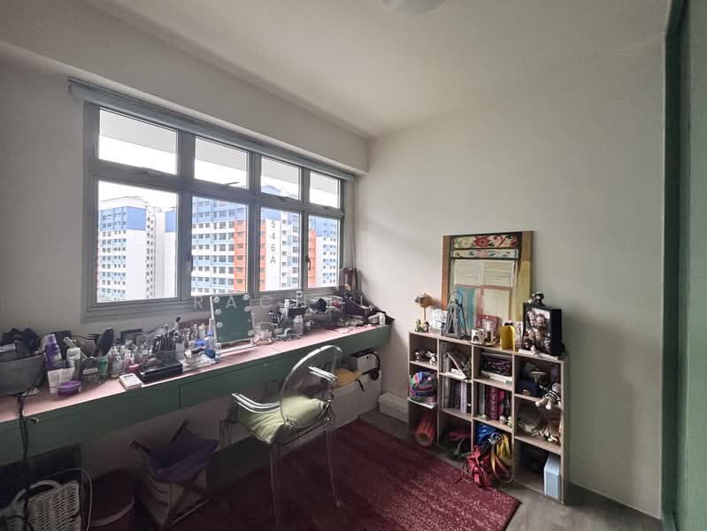 485 Segar Road, 485 Segar Road, 2 Bedrooms, 721 sqft, HDB Flat For Sale, by Rachel Tan, 500208687 - Study - PropertyGuru.com.sg