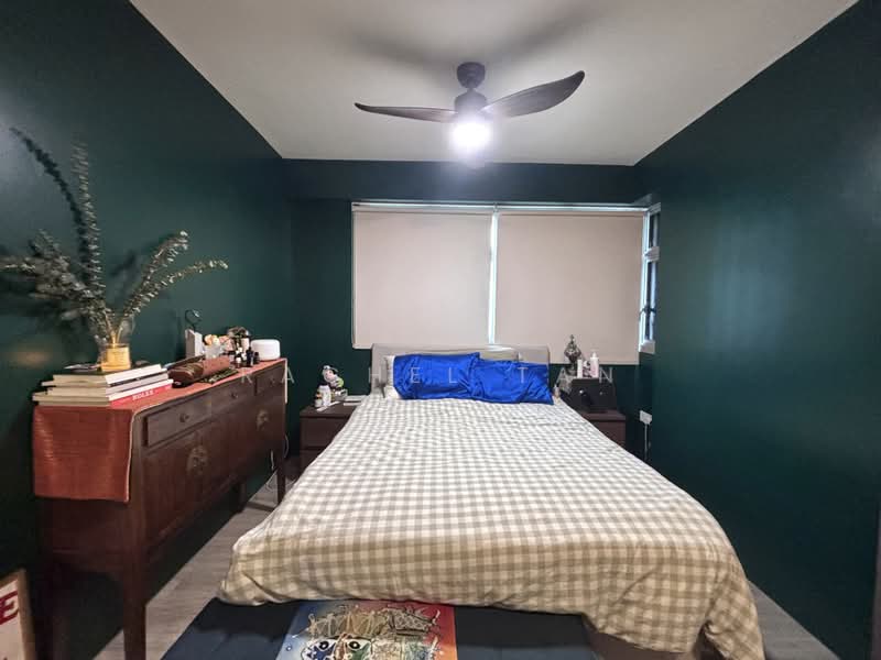 485 Segar Road, 485 Segar Road, 2 Bedrooms, 721 sqft, HDB Flat For Sale, by Rachel Tan, 500208687 - Bedroom - PropertyGuru.com.sg