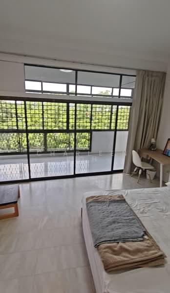 Lakepoint Condo, 10 Lakepoint Drive, Room Rental, 100 sqft, Condominium For Rent, by Charleen Koh, 500208688 - Bedroom - PropertyGuru.com.sg