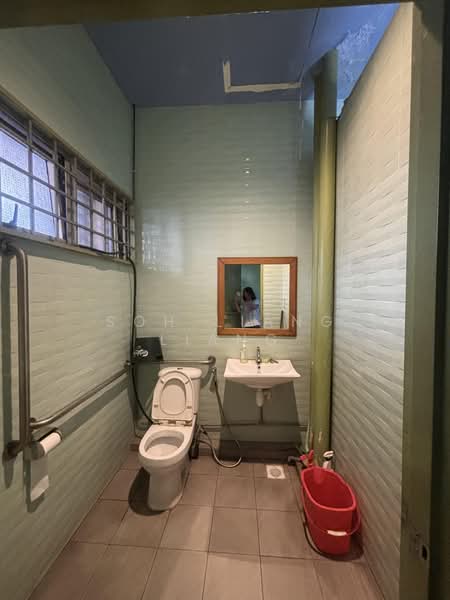 Paya Ubi Industrial Park, 53 Ubi Avenue 1, 4,778 sqft, Light Industrial (B1) For Sale, by Soh Liang Liang, 500208700 - 2 Bathrooms - CommercialGuru.com.sg