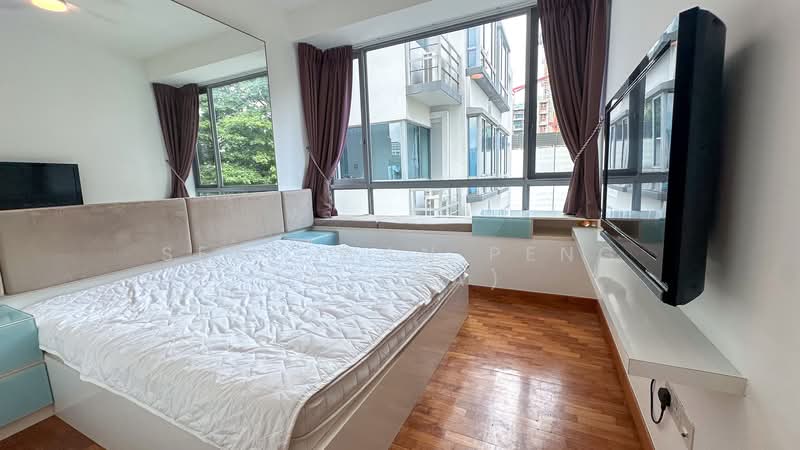 Bleu @ East Coast, 562 Upper East Coast Road, 3 Bedrooms, 1,216 sqft, Condominium For Rent, by Seah Wan Peng (Gilda), 500208707 - Master Bedroom - PropertyGuru.com.sg