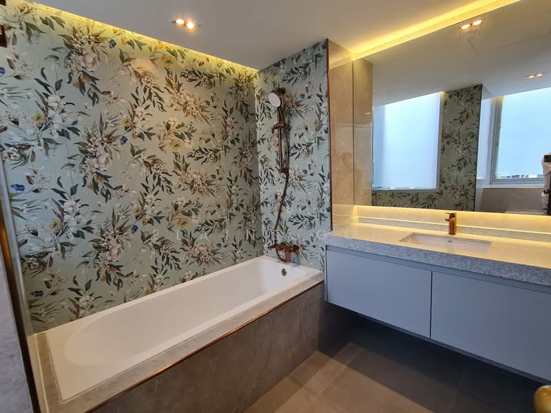 UE Square, 205 River Valley Road, 2 Bedrooms, 1,055 sqft, Apartment For Rent, by Elaine Goh, 500208708 - Bathroom - PropertyGuru.com.sg