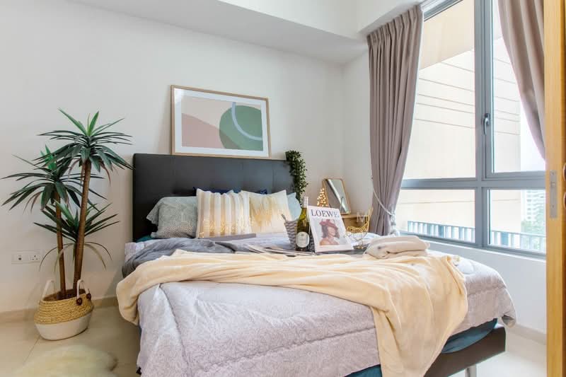 The Glades, 12 Bedok Rise, 1 Bedroom, 452 sqft, Condominium For Sale, by Lara Lam, 500208711 - Bedroom - PropertyGuru.com.sg