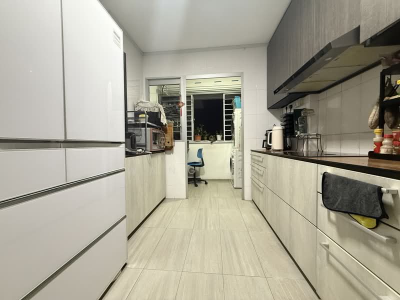 312C Clementi Avenue 4, 312C Clementi Avenue 4, 3 Bedrooms, 1,216 sqft, HDB Flat For Sale, by Wang Lin, 500208712 - Kitchen - PropertyGuru.com.sg