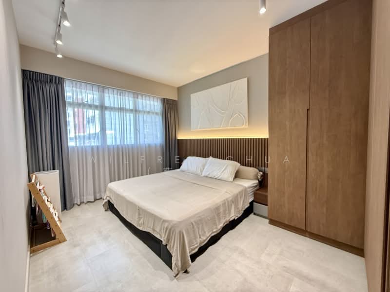 154A Bedok South Road, 154A Bedok South Road, 3 Bedrooms, 1,001 sqft, HDB Flat For Sale, by Wilfred Chua (蔡先生), 500208722 - Master Bedroom - PropertyGuru.com.sg