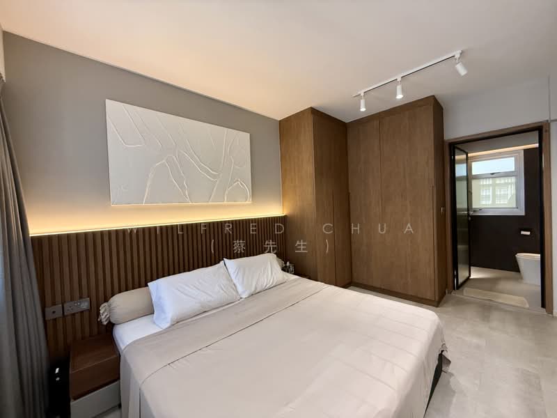 154A Bedok South Road, 154A Bedok South Road, 3 Bedrooms, 1,001 sqft, HDB Flat For Sale, by Wilfred Chua (蔡先生), 500208722 - Master bedroom - PropertyGuru.com.sg