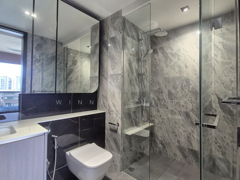 The Watergardens at Canberra, 37 Canberra Drive, 2 Bedrooms, 893 sqft, Condominium For Rent, by Winnie Chiar, 500208733 - Bathroom - PropertyGuru.com.sg