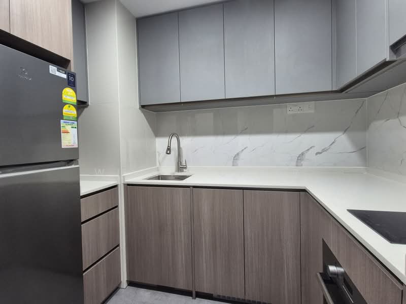 The Watergardens at Canberra, 37 Canberra Drive, 2 Bedrooms, 893 sqft, Condominium For Rent, by Winnie Chiar, 500208733 - Kitchen - PropertyGuru.com.sg