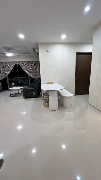 The Visionaire, 174 Canberra Drive, 3 Bedrooms, 1,259 sqft, Executive Condominium For Sale, by Bryan Tian, 500208751 - Living Room - PropertyGuru.com.sg