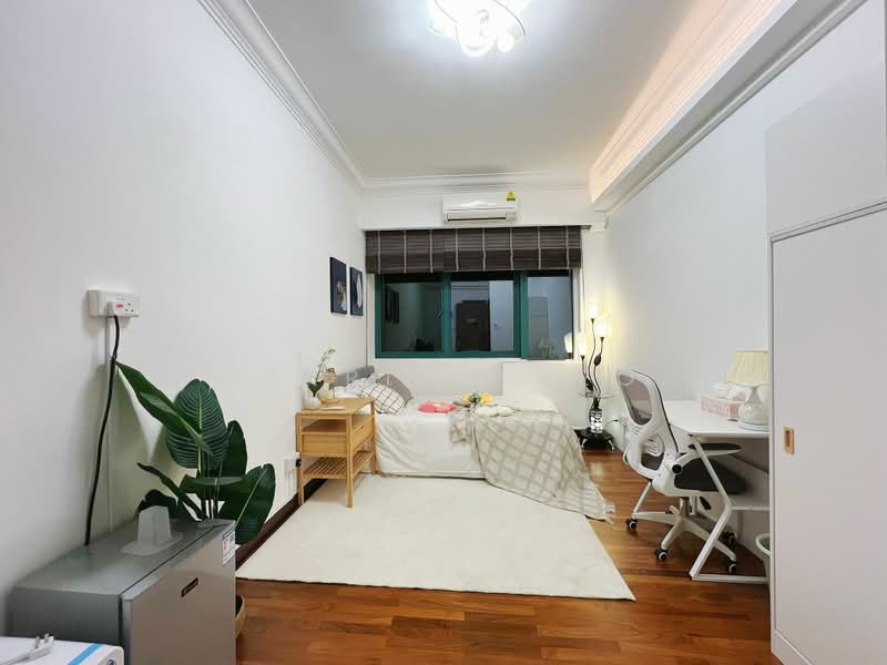 Kew Crescent, Kew Crescent, 7 Bedrooms, 3,914 sqft, Terraced House For Rent, by Derrick Neo, 500208755 - Bedroom - PropertyGuru.com.sg