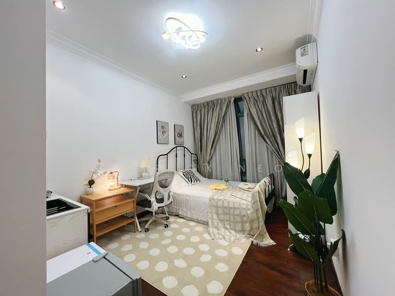 Kew Crescent, Kew Crescent, 7 Bedrooms, 3,914 sqft, Terraced House For Rent, by Derrick Neo, 500208755 - Bedroom - PropertyGuru.com.sg