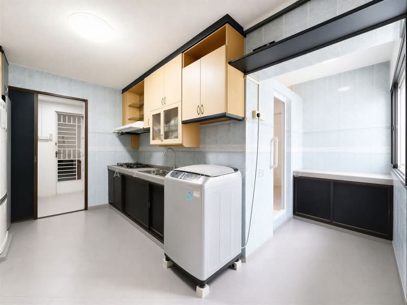 725 Bedok Reservoir Road, 725 Bedok Reservoir Road, 3 Bedrooms, 1,528 sqft, HDB Flat For Sale, by Nazri Baobed, 500208765 - PropertyGuru.com.sg