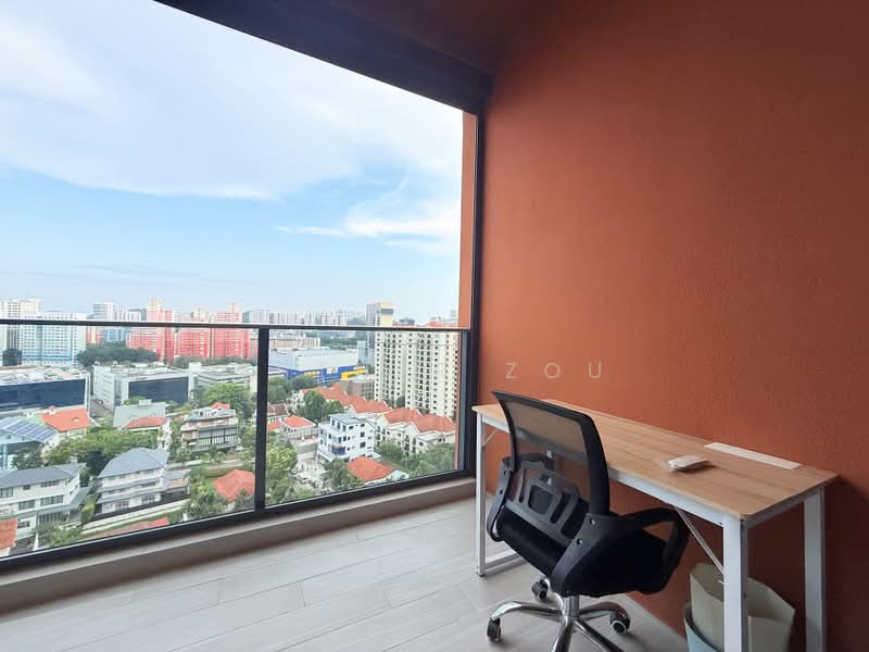 Stirling Residences, 21 Stirling Road, 2 Bedrooms, 635 sqft, Condominium For Sale, by Esther Zou, 500208775 - Balcony - PropertyGuru.com.sg