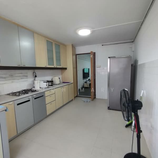 606 Ang Mo Kio Avenue 5, 606 Ang Mo Kio Avenue 5, 2 Bedrooms, 800 sqft, HDB Flat For Rent, by Goh Mary, 500208776 - Kitchen - PropertyGuru.com.sg