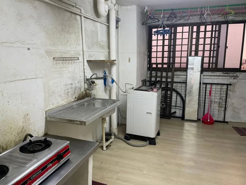 187 Boon Lay Avenue, 187 Boon Lay Avenue, 2 Bedrooms, 635 sqft, HDB Flat For Sale, by Steven NG, 500208779 - Kitchen - PropertyGuru.com.sg