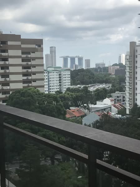Hilltops, 101 Cairnhill Circle, 2 Bedrooms, 807 sqft, Condominium For Rent, by Lyn Kwan, 500208784 - Exterior - PropertyGuru.com.sg
