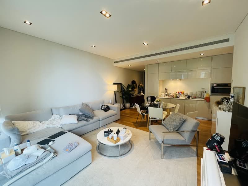 Hilltops, 101 Cairnhill Circle, Orchard / River Valley, 2 Bedrooms, 807 sqft, Condominium For Rent, by Lyn Kwan, 500208784 - Living Room - PropertyGuru.com.sg
