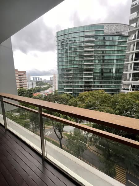 Hilltops, 101 Cairnhill Circle, Orchard / River Valley, 2 Bedrooms, 807 sqft, Condominium For Rent, by Lyn Kwan, 500208784 - Balcony - PropertyGuru.com.sg