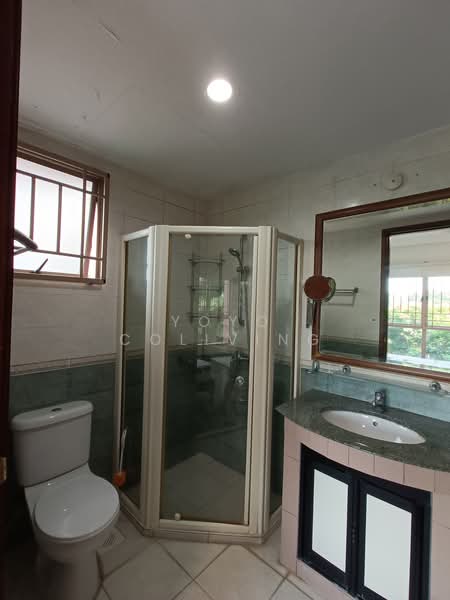 The Rivervale, 3 Rivervale Link, Room Rental, 110 sqft, Condominium For Rent, by Kingston, 500208788 - Bathroom - PropertyGuru.com.sg