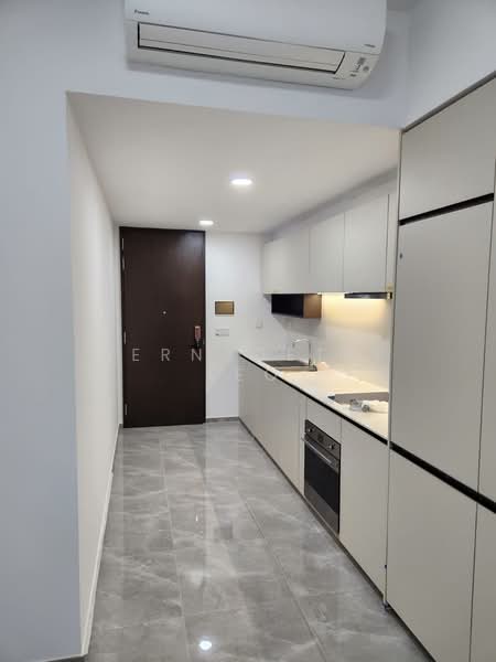 JadeScape, 314 Shunfu Road, 2 Bedrooms, 764 sqft, Condominium For Sale, by Bernadette Teo, 500208791 - Kitchen - PropertyGuru.com.sg