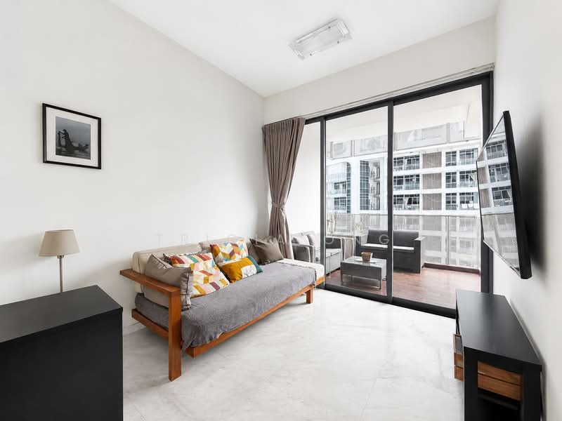 Spottiswoode 18, 18 Spottiswoode Park Road, 2 Bedrooms, 657 sqft, Condominium For Sale, by Tricia Ong, 500208792 - Living Room - PropertyGuru.com.sg