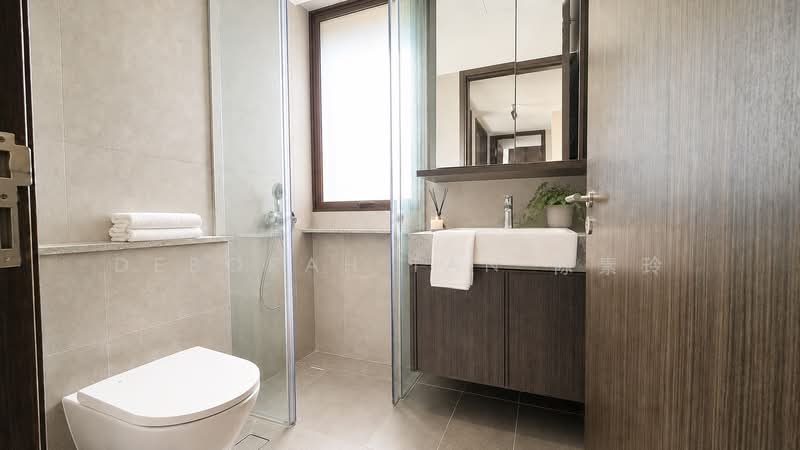 Jansen House, 25 Jansen Road, 3 Bedrooms, 1,012 sqft, Condominium For Sale, by Deborah Tan 陈素玲, 500208793 - Bathroom - PropertyGuru.com.sg