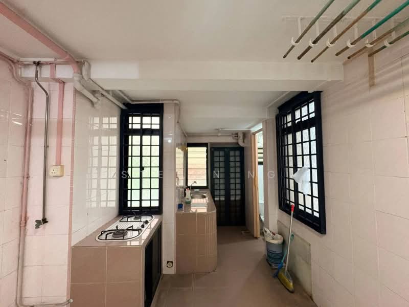 96 Commonwealth Crescent, 96 Commonwealth Crescent, 2 Bedrooms, 635 sqft, HDB Flat For Sale, by Steven NG, 500208795 - Kitchen - PropertyGuru.com.sg