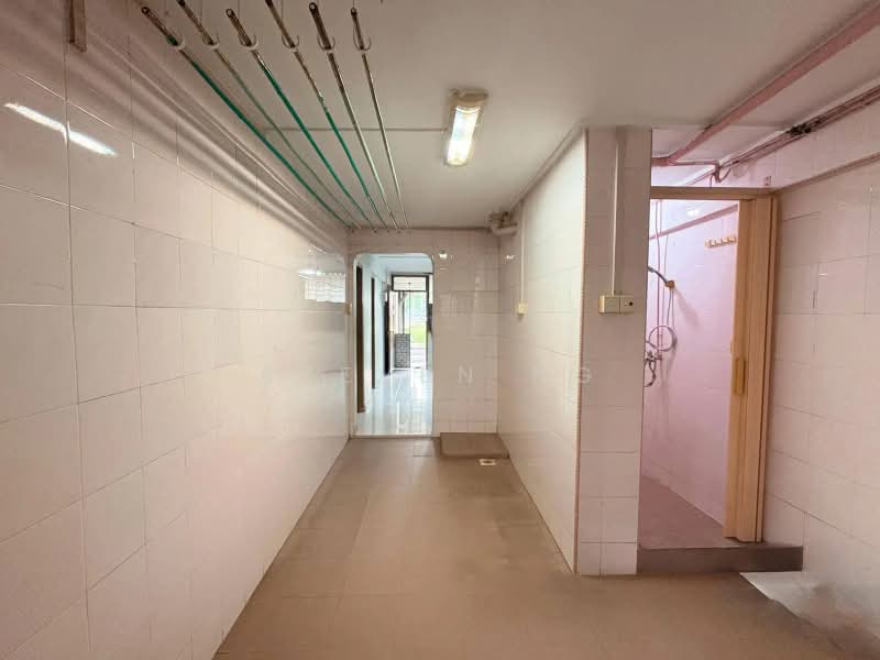 96 Commonwealth Crescent, 96 Commonwealth Crescent, 2 Bedrooms, 635 sqft, HDB Flat For Sale, by Steven NG, 500208795 - Corridor - PropertyGuru.com.sg
