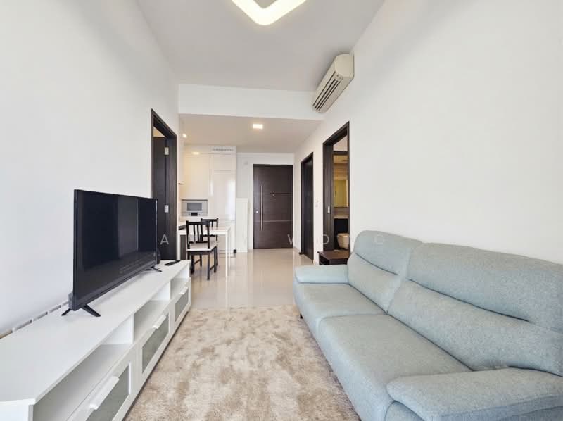 Eon Shenton, 70 Shenton Way, 2 Bedrooms, 538 sqft, Condominium For Rent, by Andy Wong, 500208806 - Living Room - PropertyGuru.com.sg