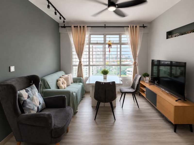 187B Fengshan GreenVille, 187B Bedok North Street 4, 3 Bedrooms, 1,001 sqft, HDB Flat For Sale, by Jacqueline Kwok, 500208813 - Living Room - PropertyGuru.com.sg