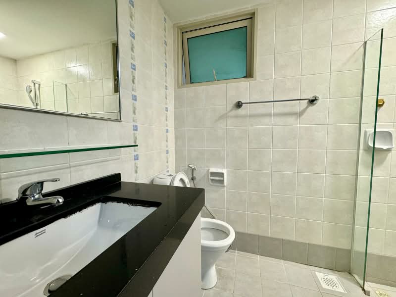 The Gardens at Bishan, 7 Sin Min Walk, 3 Bedrooms, 1,206 sqft, Condominium For Rent, by Ong Beng Yew, 500208821 - Bathroom - PropertyGuru.com.sg