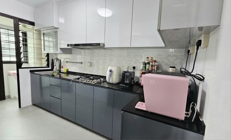 818C Choa Chu Kang Avenue 1, 818C Choa Chu Kang Avenue 1, 3 Bedrooms, 990 sqft, HDB Flat For Sale, by Joyce Lim, 500208823 - Kitchen - PropertyGuru.com.sg