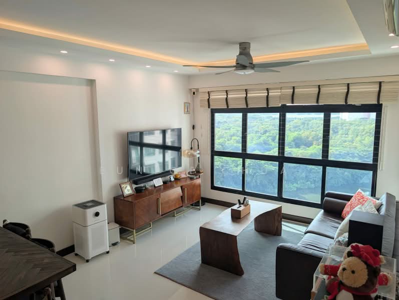 477C Upper Serangoon View, 477C Upper Serangoon View, 3 Bedrooms, 990 sqft, HDB Flat For Sale, by Eunice Chua, 500208824 - Living Room - PropertyGuru.com.sg
