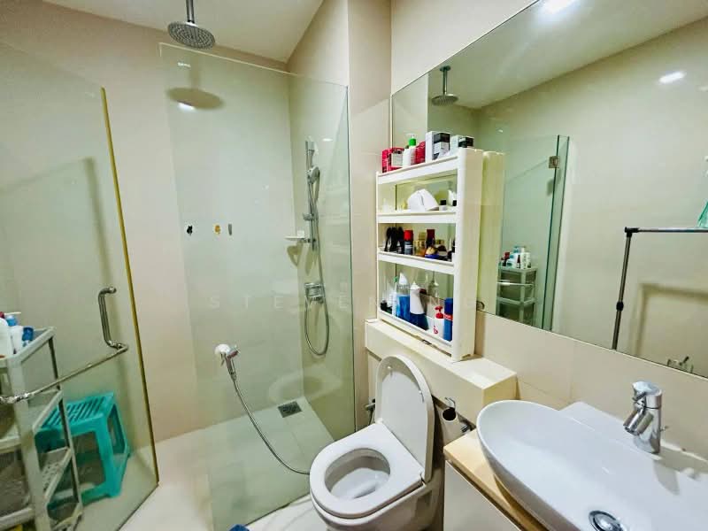 Jool Suites, 2 Sing Joo Walk, 1 Bedroom, 409 sqft, Apartment For Sale, by Steven NG, 500208838 - Bathroom - PropertyGuru.com.sg