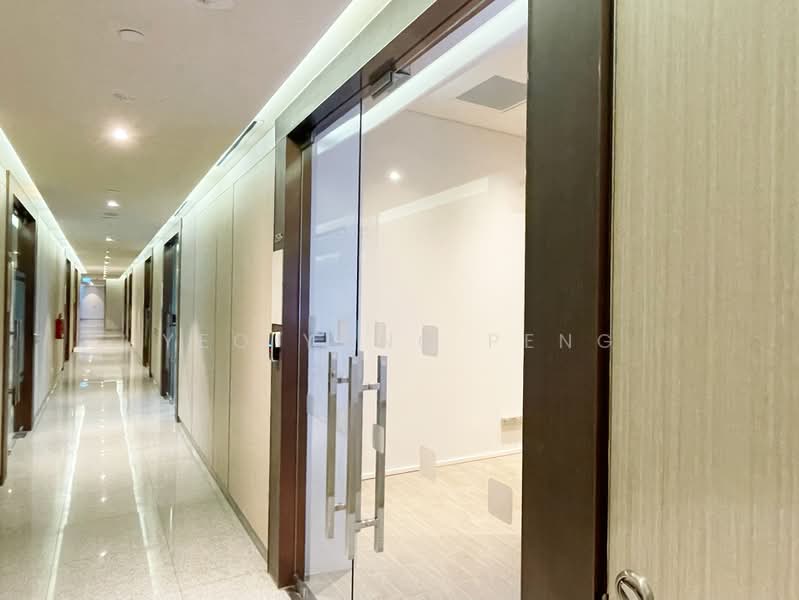 SBF Center, 160 Robinson Road, 904 sqft, Medical For Rent, by Yeo Yong Peng, 500208846 - Corridor - CommercialGuru.com.sg