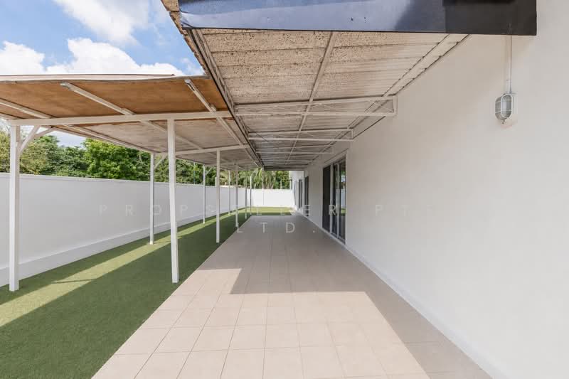 Sembawang Straits Estate, Jalan Machang, 3 Bedrooms, 1,900 sqft, Semi-Detached House For Sale, by Kit Toh, 500208857 - Exterior - PropertyGuru.com.sg