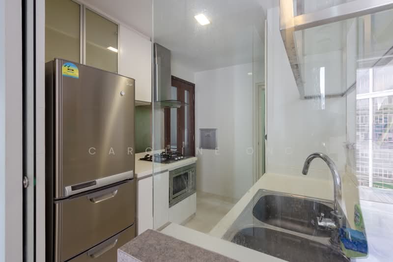 Shanghai One, 1 Shanghai Road, 3 Bedrooms, 1,109 sqft, Apartment For Rent, by Caroline Ong, 500208863 - Kitchen - PropertyGuru.com.sg