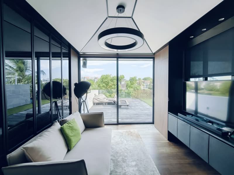 Ocean 8, Ocean Drive, 4 Bedrooms, 3,871 sqft, Terraced House For Sale, by Wilson Kong, 500208874 - Living Room - PropertyGuru.com.sg