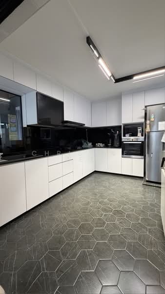 643 Yishun Street 61, 643 Yishun Street 61, 4 Bedrooms, 1,572 sqft, HDB Flat For Sale, by Christine Wee, 500208895 - Kitchen - PropertyGuru.com.sg