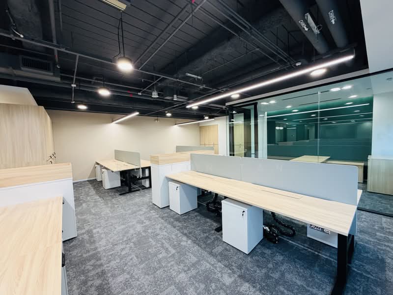 BNI Tower, 30 Raffles Place, 2,402 sqft, Office For Rent, by Preston Tan, 500208905 - Interior - CommercialGuru.com.sg