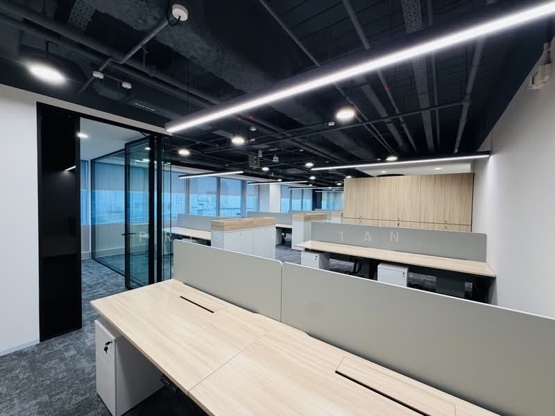 BNI Tower, 30 Raffles Place, 2,402 sqft, Office For Rent, by Preston Tan, 500208905 - Interior - CommercialGuru.com.sg