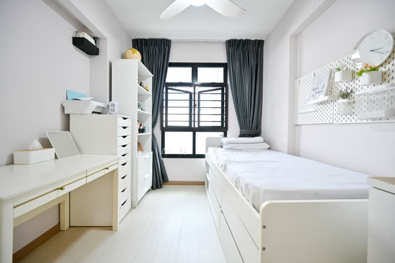 419A Northshore Drive, 419A Northshore Drive, 3 Bedrooms, 1,012 sqft, HDB Flat For Sale, by Ryan Koo, 500208918 - Bedroom - PropertyGuru.com.sg