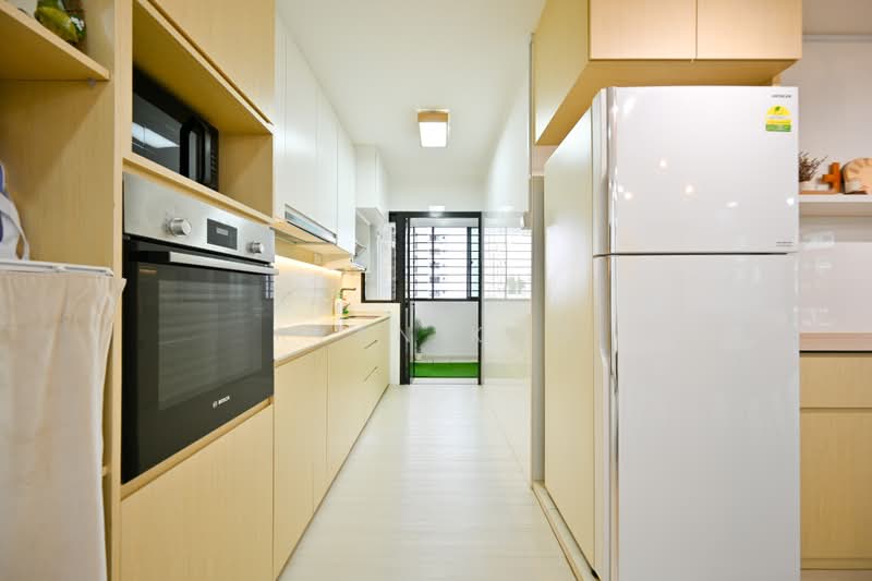 419A Northshore Drive, 419A Northshore Drive, 3 Bedrooms, 1,012 sqft, HDB Flat For Sale, by Ryan Koo, 500208918 - Kitchen - PropertyGuru.com.sg
