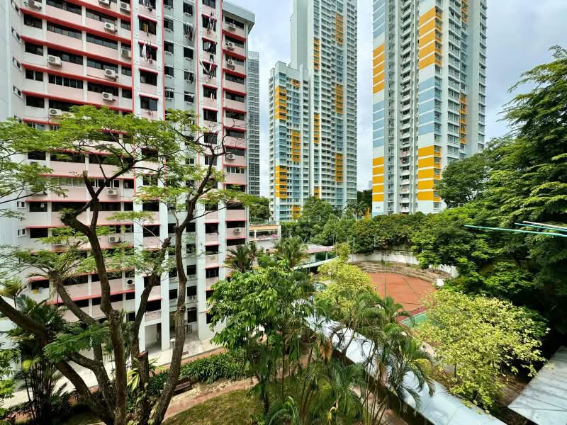 129 Kim Tian Road, 129 Kim Tian Road, 3 Bedrooms, 1,000 sqft, HDB Flat For Sale, by Jeremy He, 500208919 - Exterior - PropertyGuru.com.sg