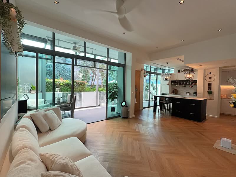 Thomson Three, 21 Bright Hill Drive, 4 Bedrooms, 3,283 sqft, Cluster House For Sale, by Jason Lim, 500208933 - Living Room - PropertyGuru.com.sg