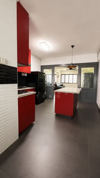 634 Pasir Ris Drive 1, 634 Pasir Ris Drive 1, 3 Bedrooms, 1,119 sqft, HDB Flat For Sale, by Chia Hui Ting, 500208935 - Kitchen - PropertyGuru.com.sg
