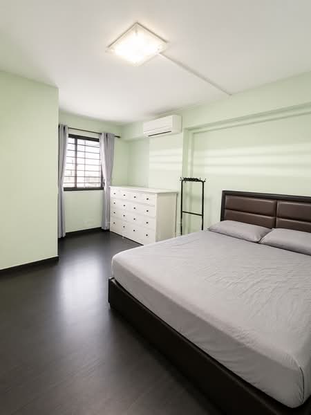 634 Pasir Ris Drive 1, 634 Pasir Ris Drive 1, 3 Bedrooms, 1,119 sqft, HDB Flat For Sale, by Chia Hui Ting, 500208935 - Bedroom - PropertyGuru.com.sg