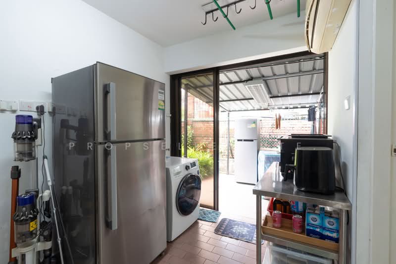 Platina Gardens, , 5 Bedrooms, 3,776 sqft, Semi-Detached House For Sale, by Aileen Chew, 500208956 - Interior - PropertyGuru.com.sg